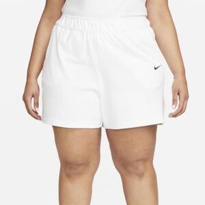 Nike Women's Plus Size Athletic‎ Shorts - White 1X